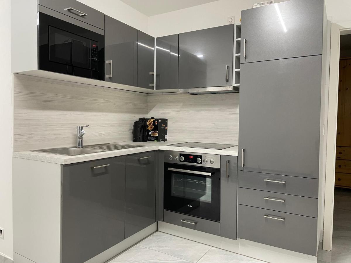 Fully Equipped Apartment 3 Rooms 5 Bed هامبورغ المظهر الخارجي الصورة